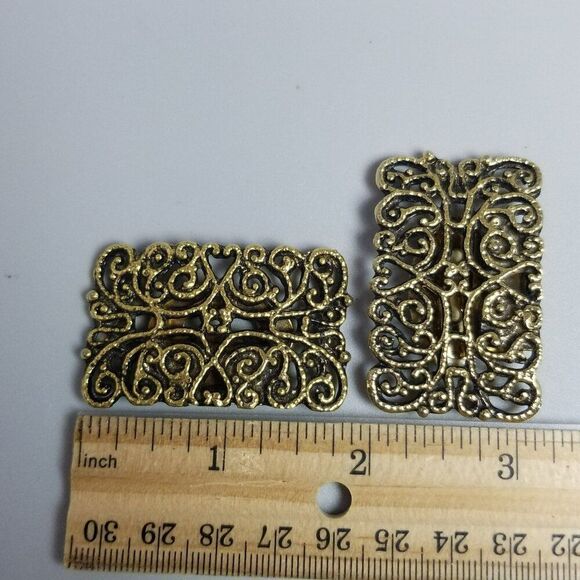 Vintage Tip Toe Gold Tone Filigree Sweater, Dress or Shoe Clips Set Of 2, Estate - Picture 6 of 8
